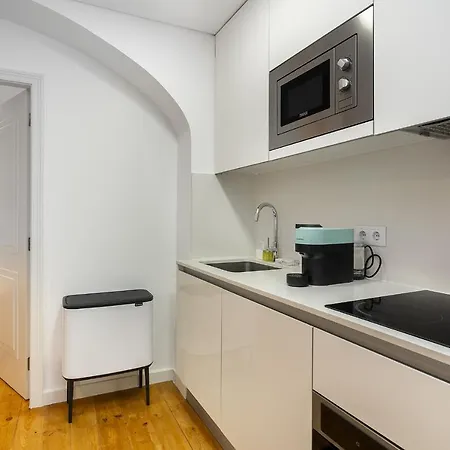 Whome Hidden Oasis W/ Private Patio, Ac & Great Vibe 아파트 리스본